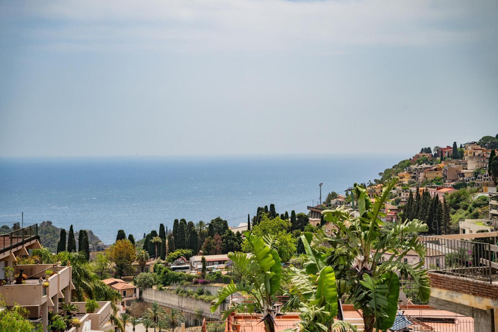 Casa Pertosa Bed and Breakfast Taormina Rum bild