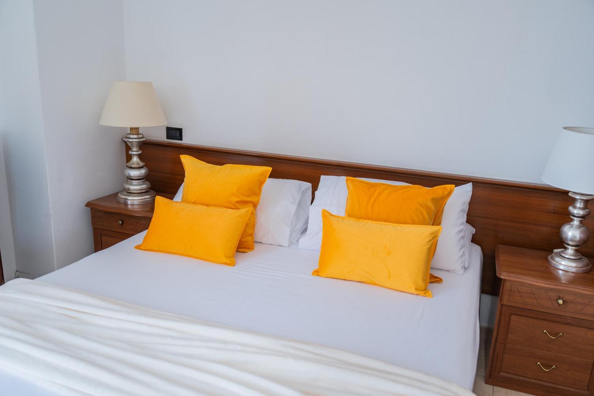 Casa Pertosa Bed and Breakfast Taormina Rum bild